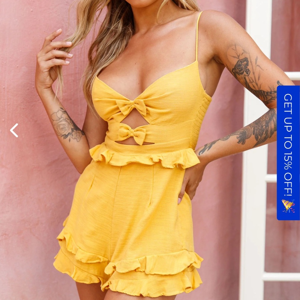 Selfie Leslie- SWEET DREAMS BOW DETAIL FRILL ROMPER MUSTARD. Size M
